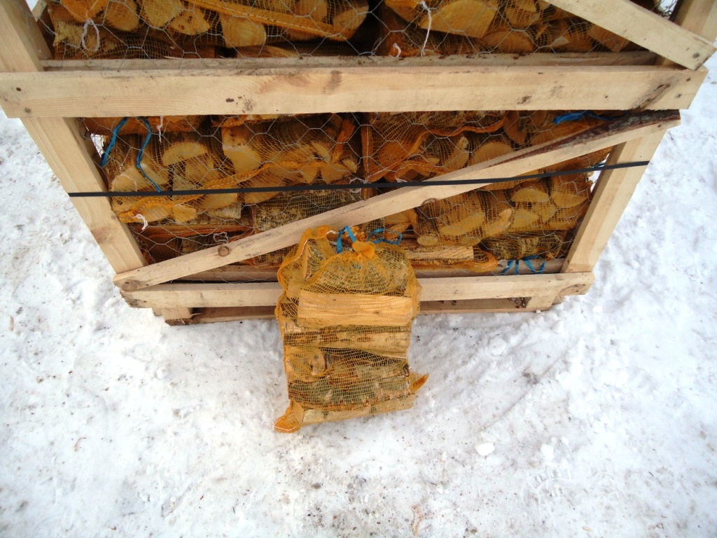 Birch firewood