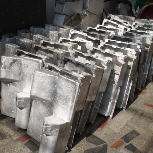 Aluminum mechanical shell made by gravity casting and sand casting