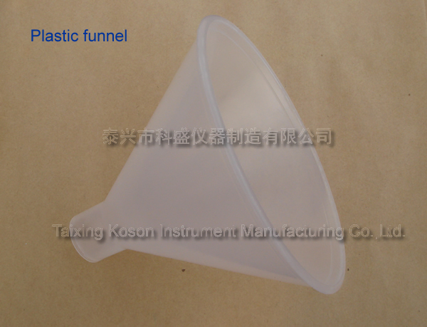 Plastic Funnel (Short Pipe)