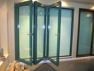 Aluminum bi-folding doors