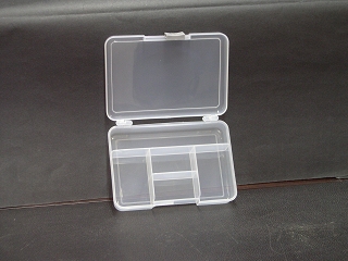 Translucent   Storage Box with 5 Compartments-1