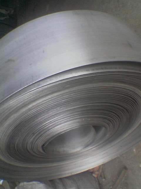 sell stainless steel hot rolled strip coil