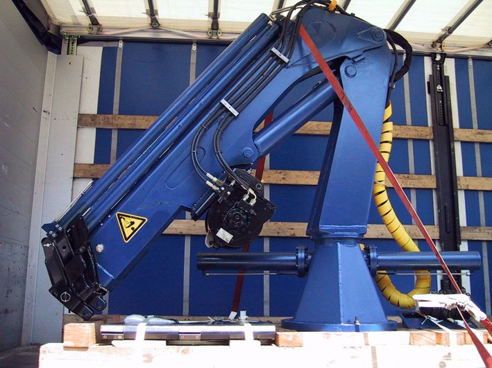 knuckle boom telescopic crane