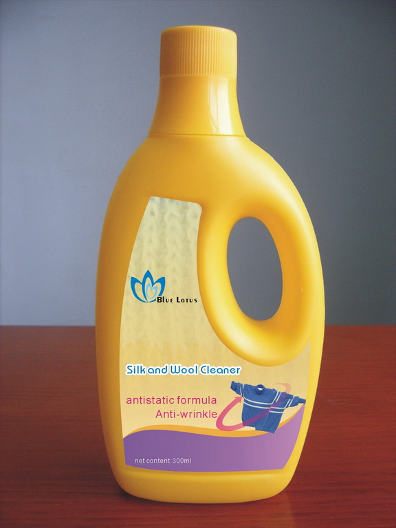 Silk and Wool liquid detergent with Good Ability of Cleaning & Softeni