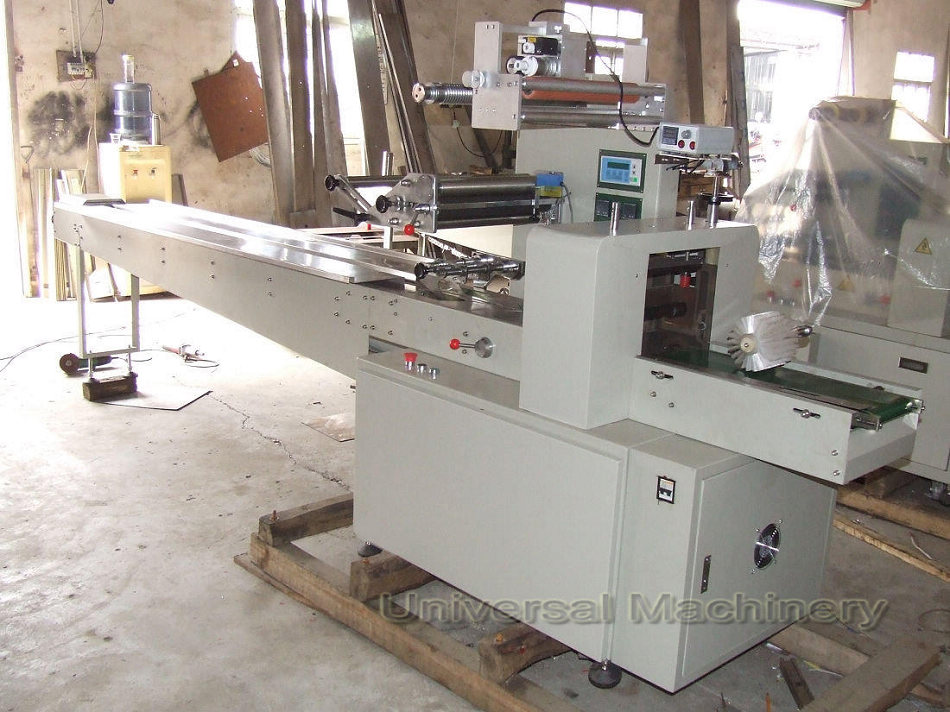 Bread Packaging Machine - UMG450