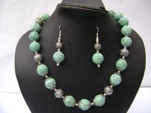 Sterling Silver Tourquise Beaded Necklace Earring