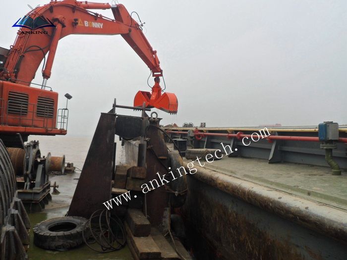 Hydraulic clamshell grab for excavator