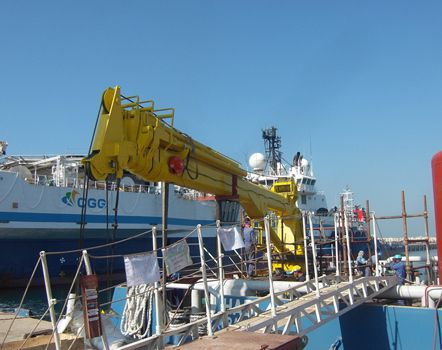 Ship Vessel Hydraulic telescopic crane for marine