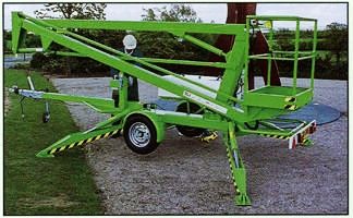 telescoping  boom lift