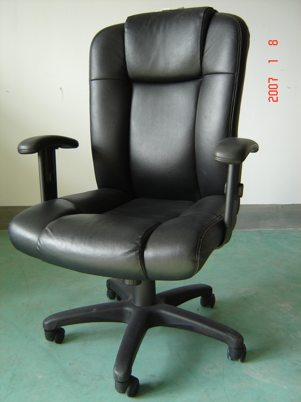 leather executive chair