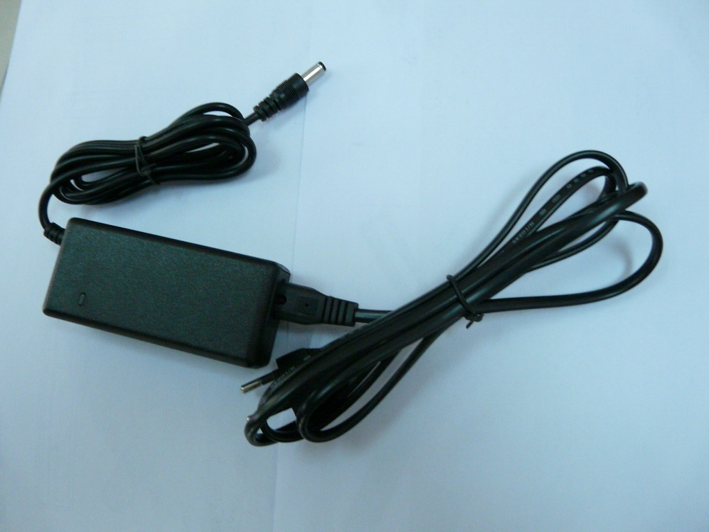 Charger for  li-ion lithium battery