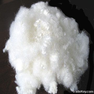 Recycled polyester staple fiber for carpets