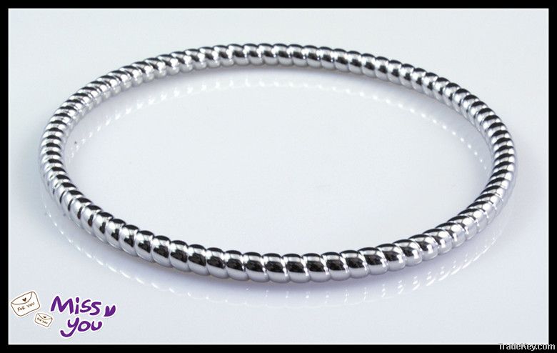 Big Hollow Bangle Stainless Steel Jewelry NGS103