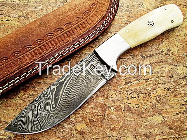 Handmade Damascus steel Knife, Hunting , Camping Skinner knife with Leather Sheath