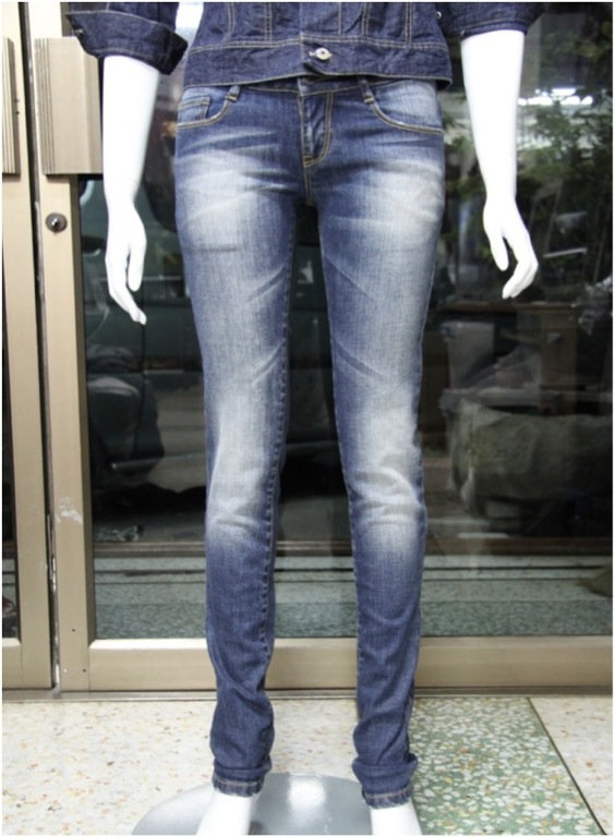 Women&#039;s Jeans - High Quality