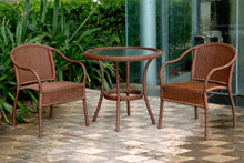 Wicker table and chair