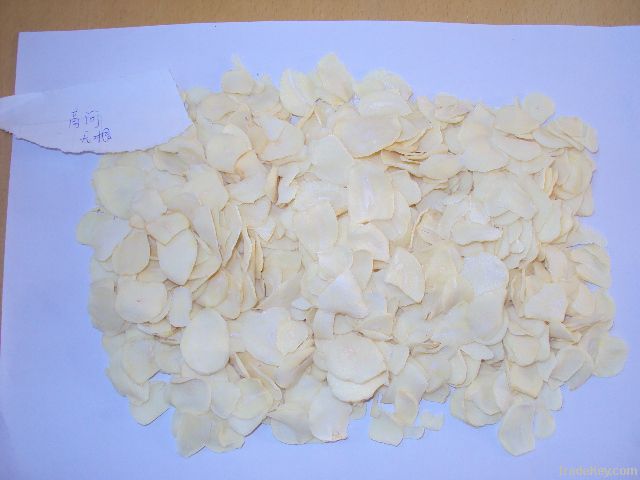 Garlic flakes