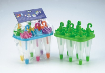 plastic popsicle maker