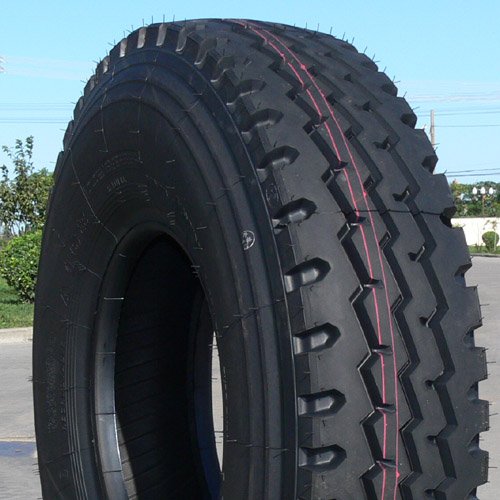 radial truck tire