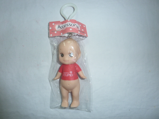 vinyl cute angel baby doll keychain pendant trinket