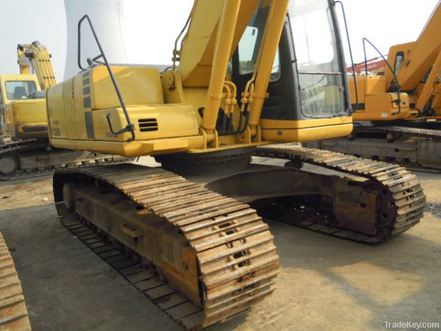 komatsu pc200-6 excavator