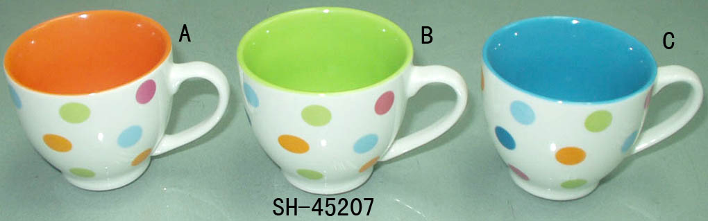 Color glazed mug