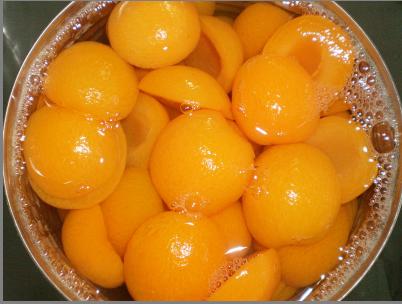 canned apricot