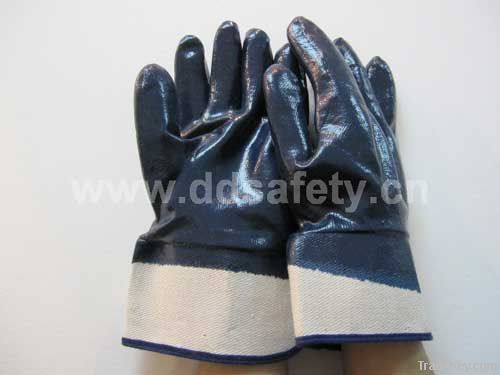 Jersey with blue nitrile glove