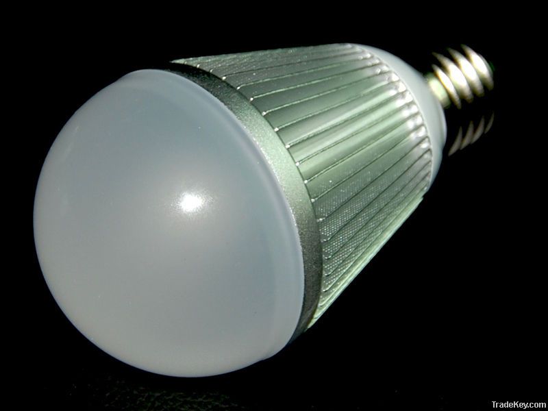 LED BULB E27