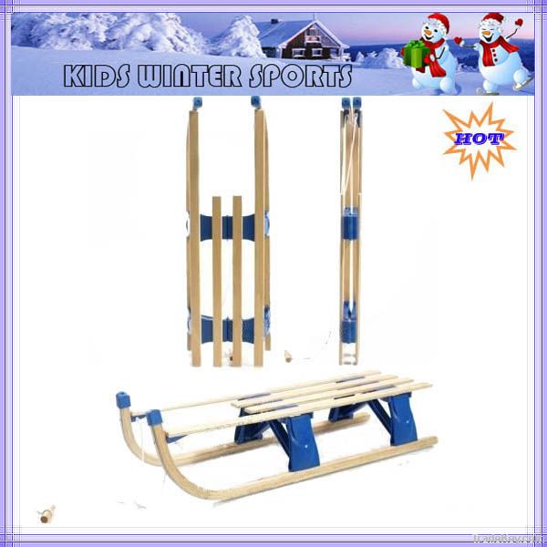 Foldable wooden snow sledge