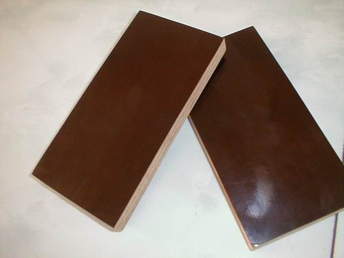 Brown film faced plywood