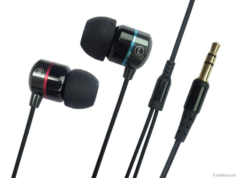 2012 earphone newest earphone bass earphone high quality earphone