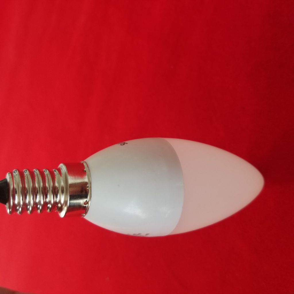 C37-5W 175-265V E14 LED plastic light bulb