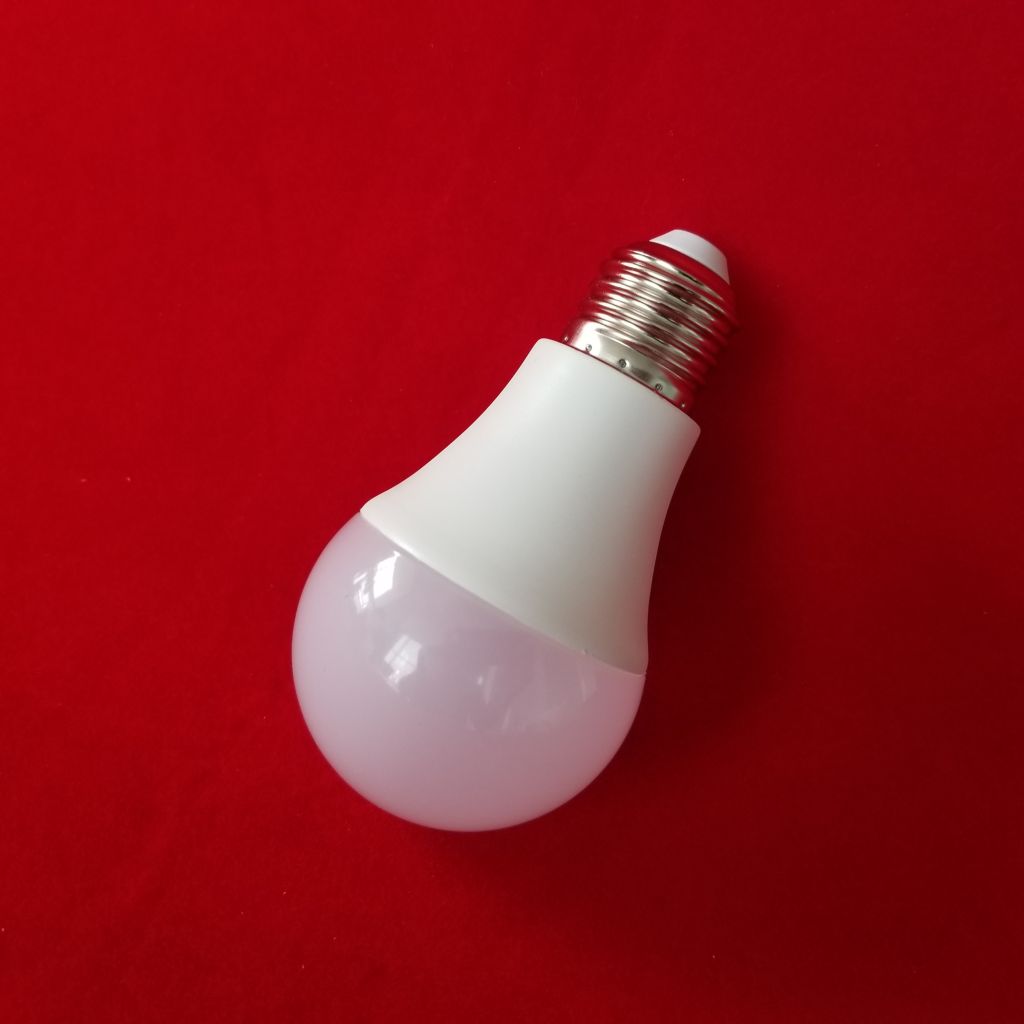 G45-6W E27 175-265V LED plastic light bulb