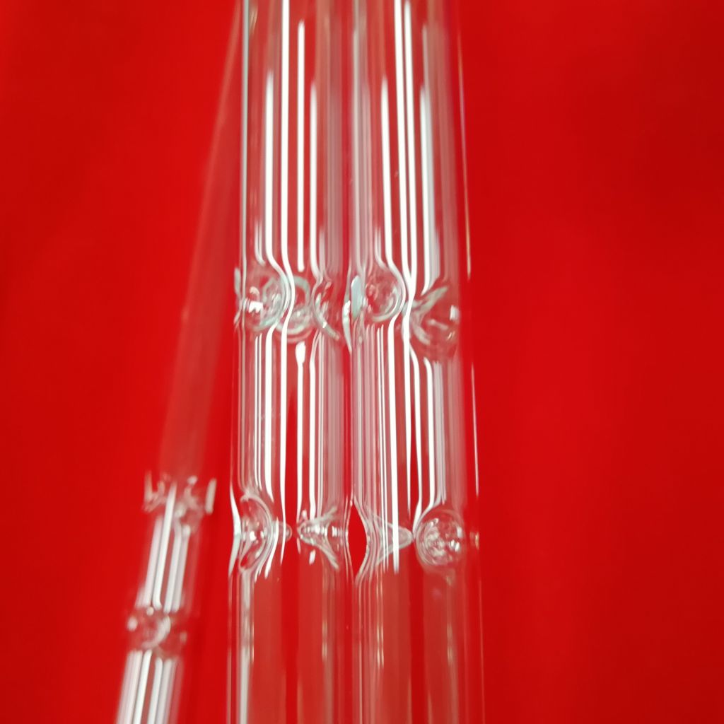 transparent quartz glass tube with three point constrictions in middle part