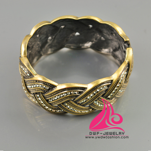 fashion bangles