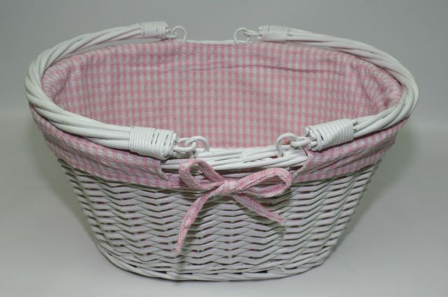 Willow basket with lining and handles