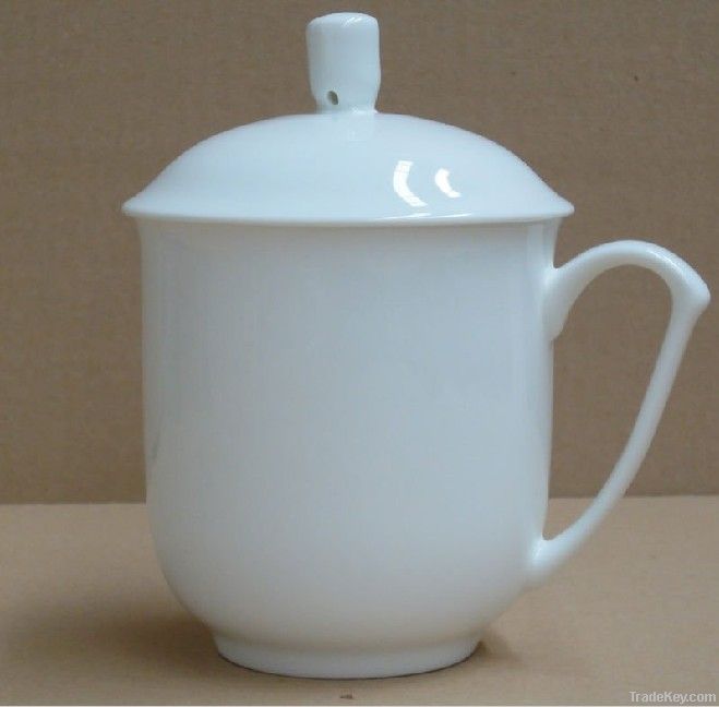 ceramic mug with lid