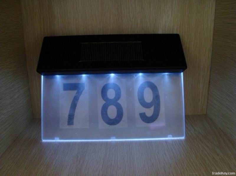 Solar doorplate light