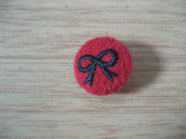 cloth button