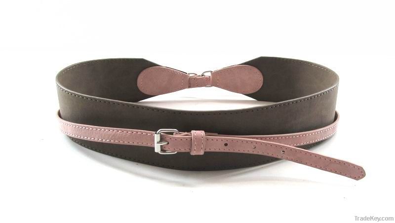 Fashion leather belt with symmetrical gold buckles