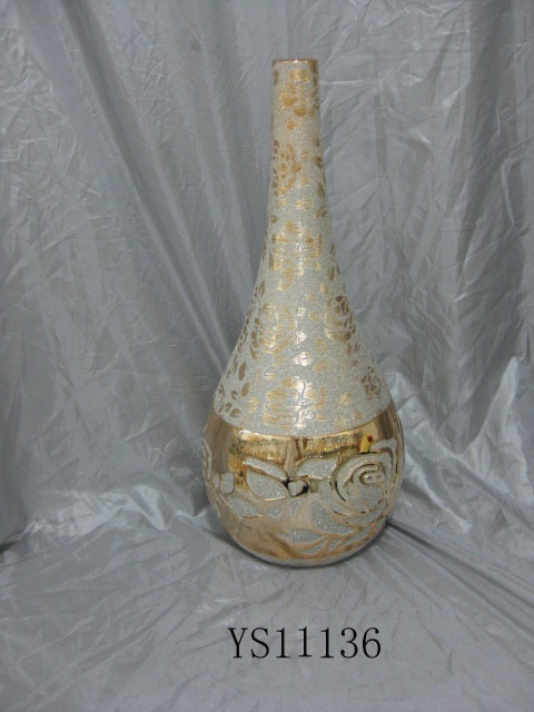 Decoration Electrogilding and Sand Blast Ceramics Vase