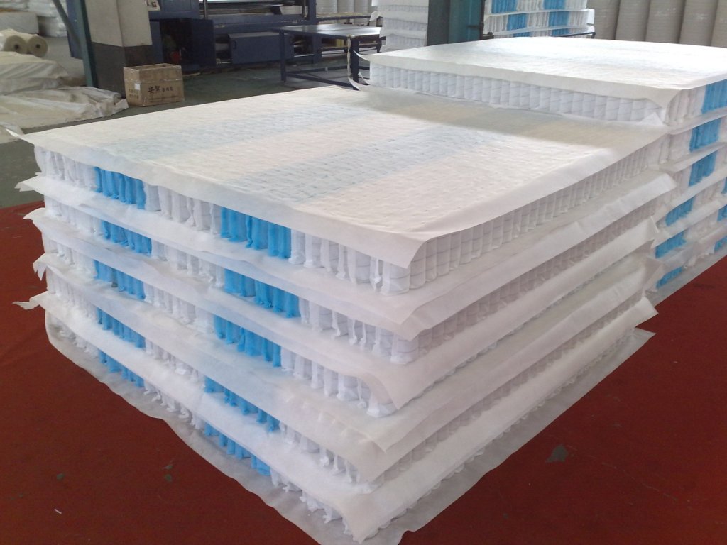5 zones pocketed springs units with 80G Non-Woven Fabric cover