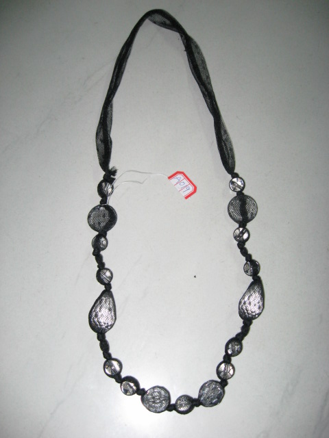NETTING NECKLACE