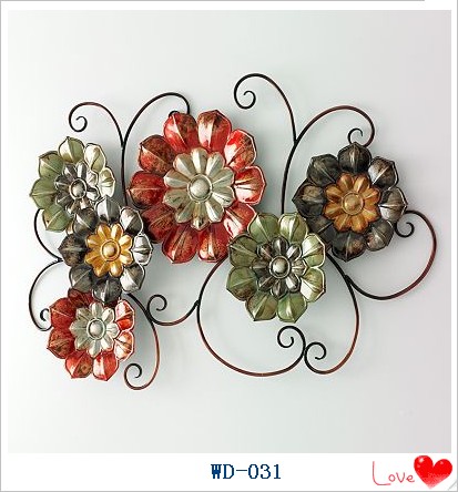 metallic daisies wall decoration