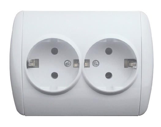 Shuck Socket Outlet Double