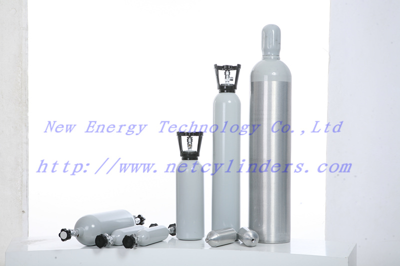 Industrial & specialty gas cylinders