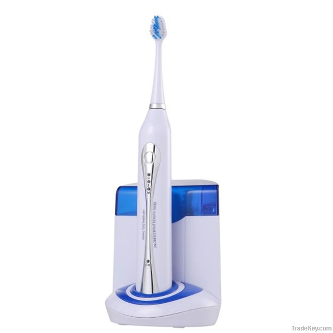 Sonic toothbrush for teeth whitening