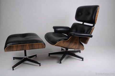 Eames lounge chair