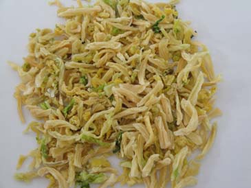 Dehydrated cabbage flake